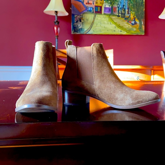 Steve Madden Shoes | Steve Madden Womans Leopold Chelsea Booties Chestnut Suede | Color: Brown | Size: 7 | Lewismeyerson's Closet